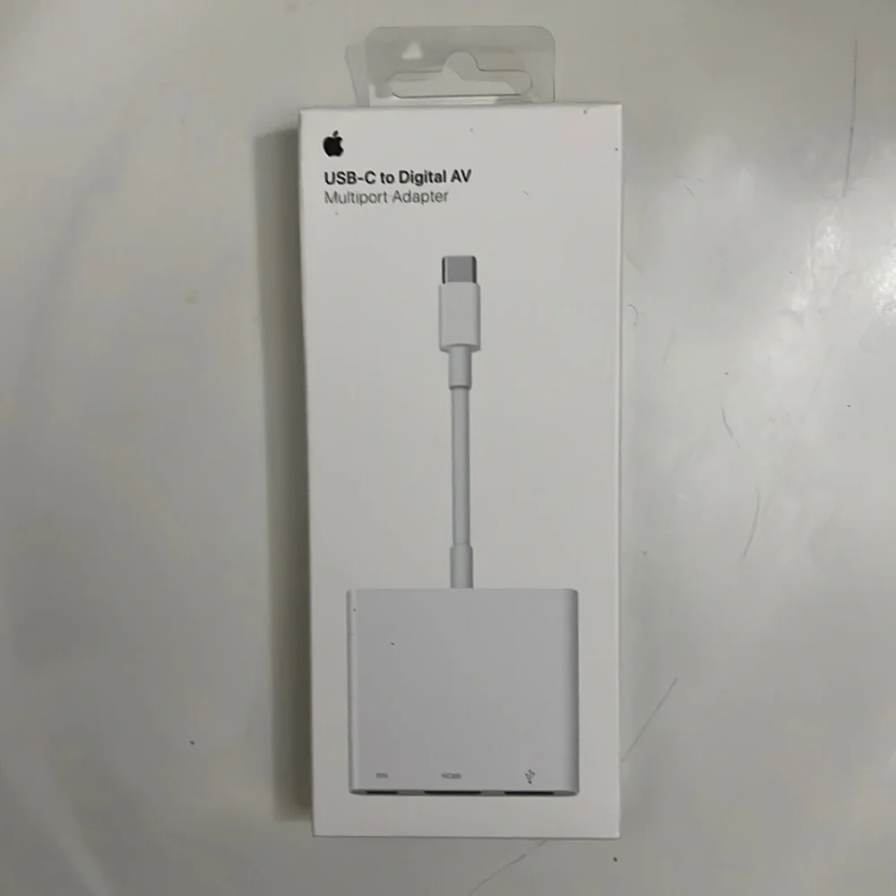 Apple multiport adapter